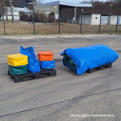 Hüpfburg Schleuderball